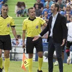 Cinco penaltis y seis postes, demasiado lastre para el Mallorca
