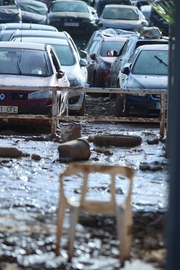 Campos de fútbol destrozados por la DANA en Valencia