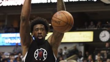 DeAndre Jordan, amo y se&ntilde;or de los aros.