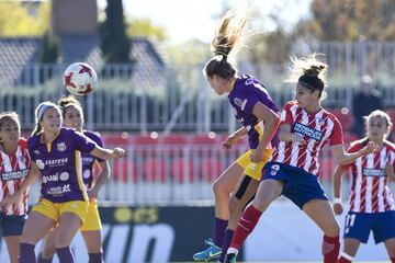 Esther adelantó al Atleti tras marcar rematando de cabeza.