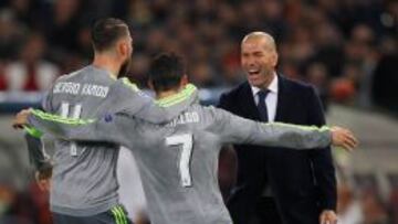 Ramos y Cristiano celebran el primer gol del Madrid en Roma.