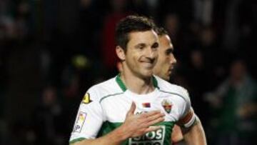 Edu Alb&aacute;car, jugador del Elche.