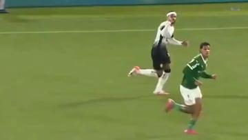 Memphis Depay y Richard Ríos