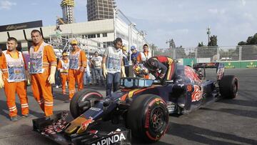 Sainz ha abandonado en Bakú por avería.