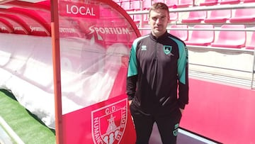 12/09/19
LUIS CARRION ENTRENADOR DEL NUMANCIA
ENTREVISTA
ENVIADAPORLUISROMERACALVO.