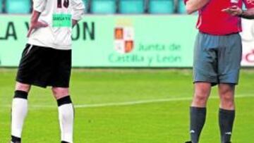 <b>RECURRIRÁN. </b>Pelegrín no entiende su expulsión y el club recurrirá una de las tarjetas.