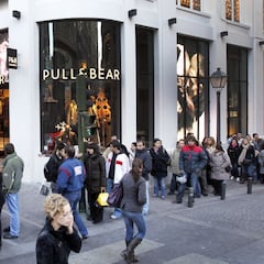 Inditex cierra dos de sus tiendas más icónicas de la Gran Vía de Madrid