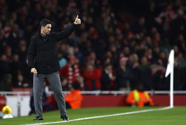 Emery se apunta a la fiesta