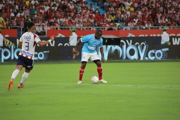 Sebastián Viera disputó su último partido con la camiseta de Junior, luego del partido de despedida con varios jugadores históricos del club.