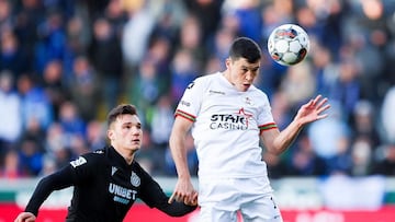 Dos zagueros ‘europeos’ para la U