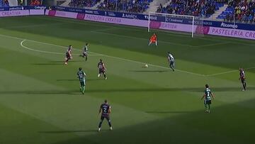 No van a ver gol más 'tonto' que este en el fútbol español