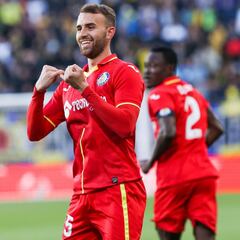 Borja Mayoral se hace hueco con goles