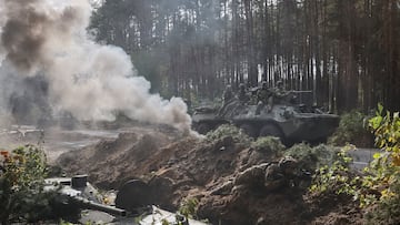 Ukrainian servicemen attend a joint drill of the armed forces, national guard and border guard at the border with Belarus, amid Russia's attack on Ukraine, in Chernihiv region, Ukraine September 30, 2022. REUTERS/Gleb Garanich TPX IMAGES OF THE DAY