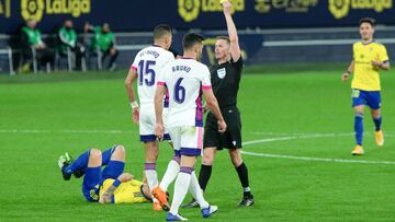 Yellow card Jawad El Yamiq of Valladolid during LaLiga, football match played between Cadiz Club Futbol and Real Valladolid at Ramon de Carranza Stadium on December 29, 2020 in Cadiz, Spain.
 AFP7 
 29/12/2020 ONLY FOR USE IN SPAIN