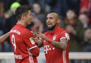 Las imágenes de Arturo Vidal en el triunfo del Bayern Múnich por 8-0 ante el Hamurgo