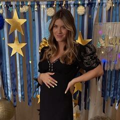 Laura Tobón celebra su primer baby shower