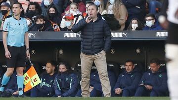 Sergio: "Compitiendo así, pelearemos por la permanencia"