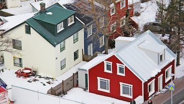 More than 90% of homes in Iceland do not use gas or electricity for heating, but instead take advantage of water from the volcanic subsoil.