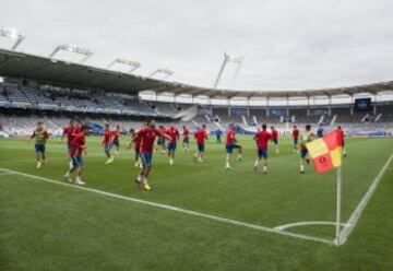 Último entrenamiento de España antes de su debut en la Eurocopa