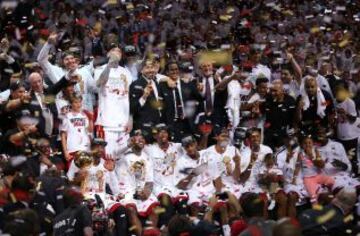 Miami Heat 95 (4) - San Antonio Spurs 88 (3). Miami Heat campeones de la NBA.