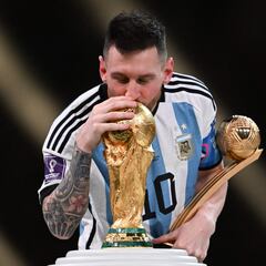 Luis Díaz se rinde a Messi: “El fútbol te lo debía”