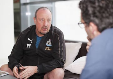 Rafa Benítez chats to AS journalist Conrado Valle.