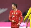 Haaland pone nervioso a Lewandowski