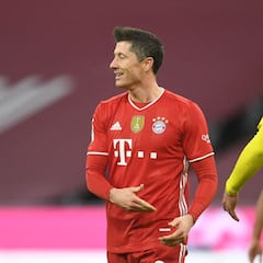 Haaland pone nervioso a Lewandowski
