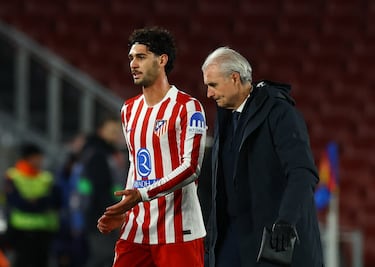 Giménez y Baena sufren lesiones musculares “de bajo grado”; Cardoso, una fuerte contusión