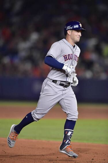 Alex Bregman y Yuli Gurriel, los hombres del encuentro