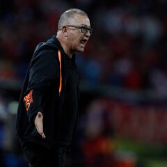 Alberto Suárez deja ser director técnico de Envigado