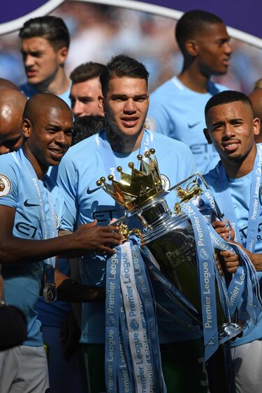Ederson.