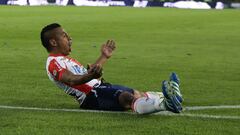 Macnelly vs Vladimir: ¿Quién se acerca más al estilo Almirón?