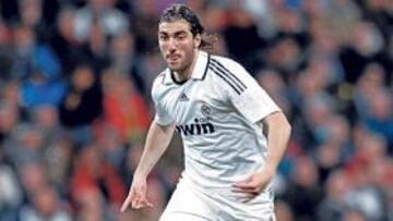 <b>DECISIVO. </b>Higuaín es el máximo goleador del Madrid en Liga (16).