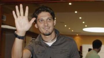 Los equipos buscan refuerzos a coste cero