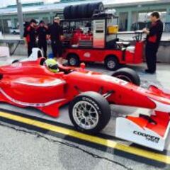 Juan Diego Piedrahita hizo su primer test en la Indy Ligths