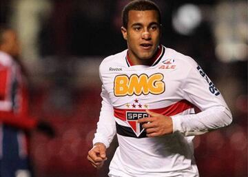 Nelson Saavedra tuvo un breve paso por Sao Paulo en 2009, año en que el héroe del Tottenham empezaba a alternar en el prime equipo.