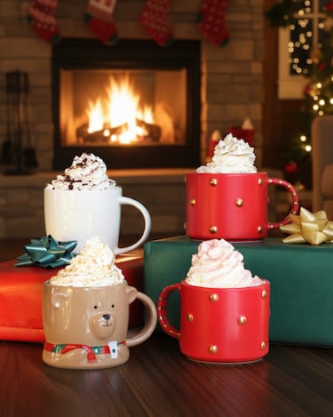 Bebidas de Navidad de Starbucks: La gran novedad de la temporada será el Red Velvet Cake Latte, pero no será la única gracias a sus llamativas propuestas gastronómicas como el Gianduja Hot Chocolate, el Roscón de Novo Mundo y el Christmas Brownie, que podrás probar en la flagship del Bernabéu.
