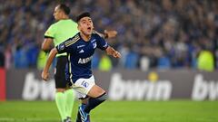 Millonarios' midfielder Daniel Ruiz celebrates after scoring during the Copa Libertadores group stage first leg football match between Colombia's Millonarios and Brazil's Flamengo at the Nemesio Camacho "El Campin" stadium in Bogota on April 2, 2024. (Photo by RAUL ARBOLEDA / AFP)