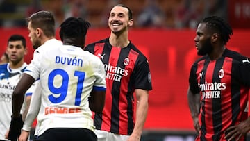 AC Milan's Swedish forward Zlatan Ibrahimovic reacts during the Italian Serie A football match AC Milan vs Atalanta Bergamo on January 23, 2021 at the San Siro stadium in Milan. (Photo by MIGUEL MEDINA / AFP)