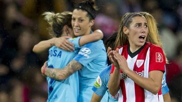 El Atl&eacute;tico celebra el gol de Sosa ante el Athletic.