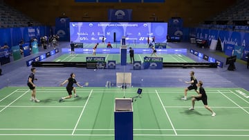 Imagen de unos entrenamientos antes de los Europeos de Bádminton en el Pabellón Carolina Marín de Huelva