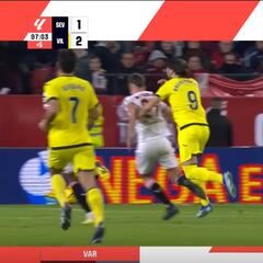 El polémico gol anulado al Villarreal en el 95: el VAR tuvo que actuar