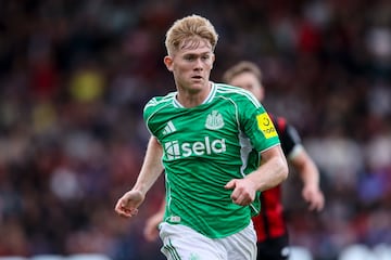 Valoración general: 80 | Potencial: 86 | Posición:  LI