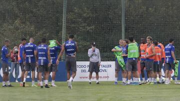 El Deportivo vuelve al entrenamiento sin m&aacute;s positivos