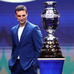 Scaloni seguirá al frente de Argentina en la Copa América