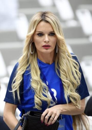 Ludivine Payet, mujer de Dumitri Payet. 