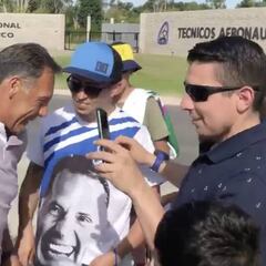 Russo cumple sueño de un hincha de Millos: ¡Lindo gesto!