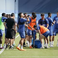 La epopeya del Málaga frente al muro del Huesca