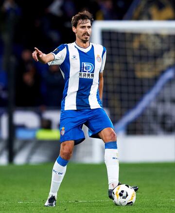 Tras toda una vida en el Athletic, 325 partidos, el centrocampista, de 31 años, puso rumbo al Espanyol para jugar 18 partidos en la temporada 19/20. 